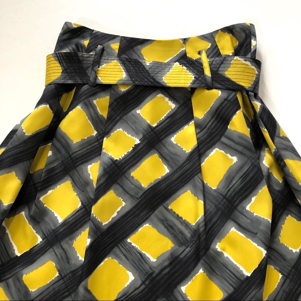 The Limited Gray & Gold Print Pleated Flare Skirt - Picture 8 of 8